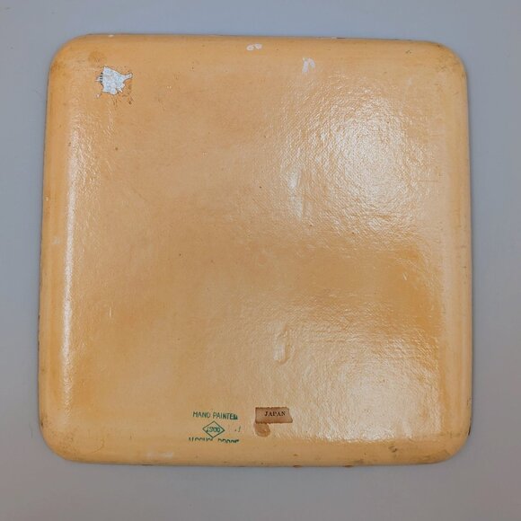 Pair of Vintage Hand-Painted Folk Art Style Rooster and Floral Square Trays - Picture 3 of 7